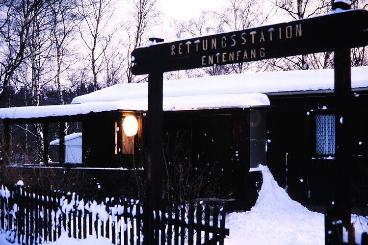 DRK Mülheim Wasserwacht Historie Geschichte 1975