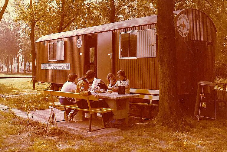 DRK Mülheim Wasserwacht Historie Geschichte 1980