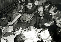DRK Mülheim JRK Schularbeit