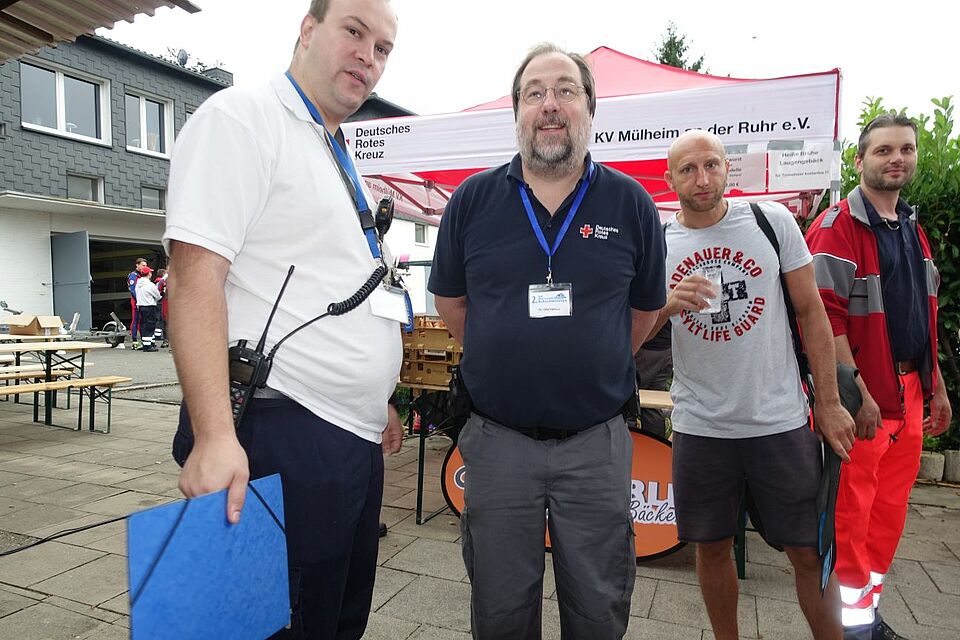 DRK Mülheim Wasserwacht Nachrichten News Ruhrschwimmen 2016