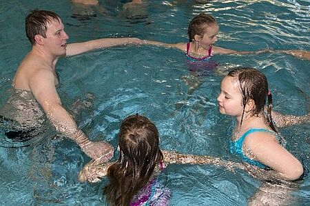 DRK Mülheim Wasserwacht Schwimmkurs