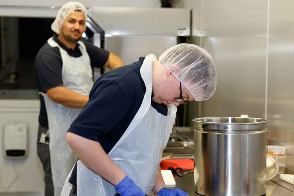 DRK Mülheim Förderbeitrag Küche