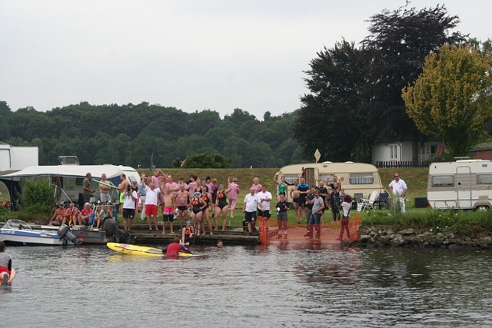 DRK Mülheim Wasserwacht Ruhrschwimmen 2015 DRK Mülheim Wasserwacht Ruhrschwimmen 2015
