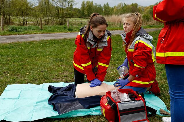 DRK Müleim JRK Die Retter von heute Übung