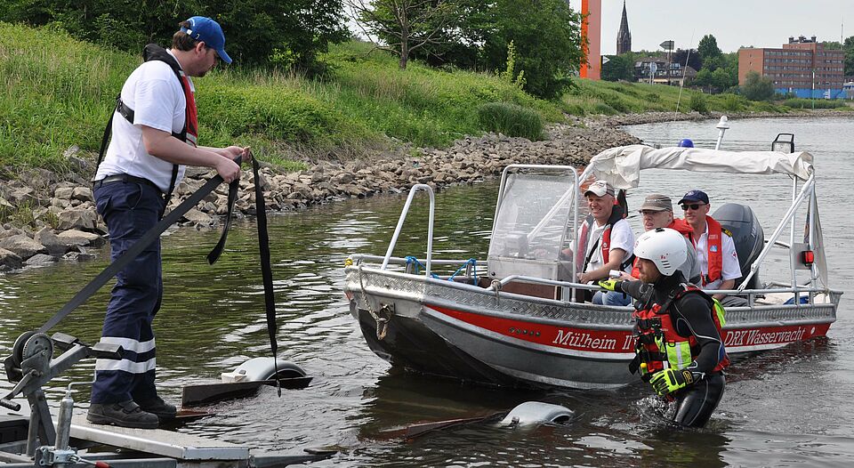 DRK Mülheim Wasserwacht Nachrichten News Übung