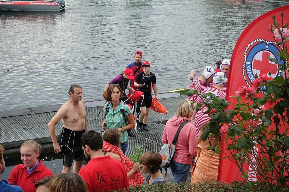DRK Mülheim Wasserwacht Nachrichten News Ruhrschwimmen 2016