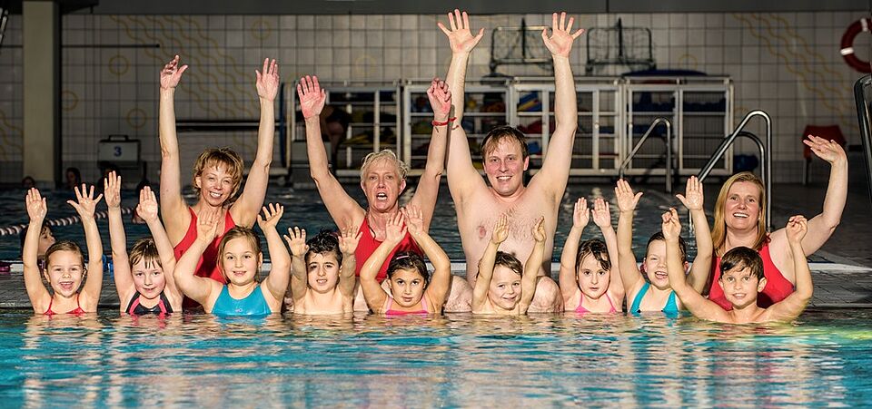 DRK Mülheim Wasserwacht Seepferdchengruppe