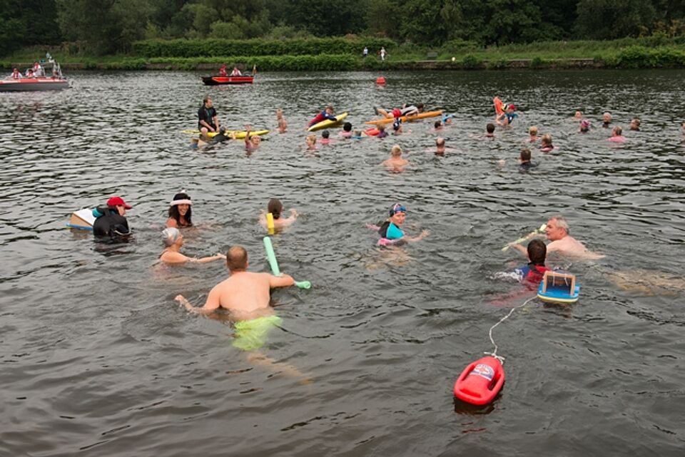 DRK Mülheim Wasserwacht Ruhrschwimmen 2015 DRK Mülheim Wasserwacht Ruhrschwimmen 2015